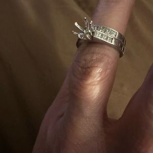 Ladies Platinum Engagement Ring and Wedding Set w/ Receipt